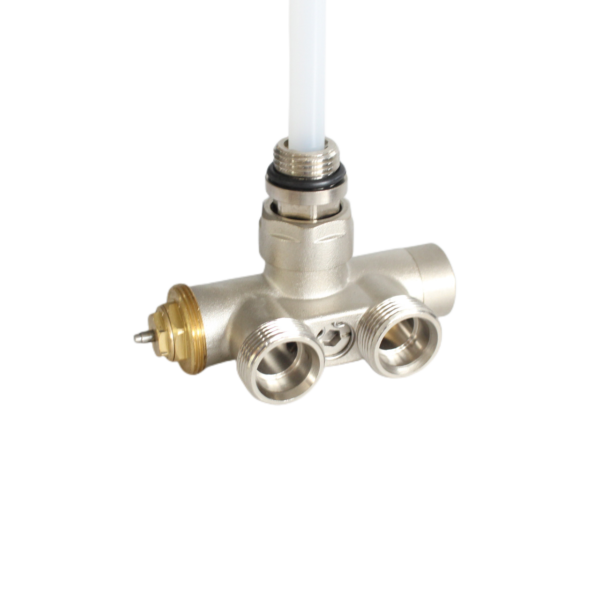 Temperature control valve head for thermostat