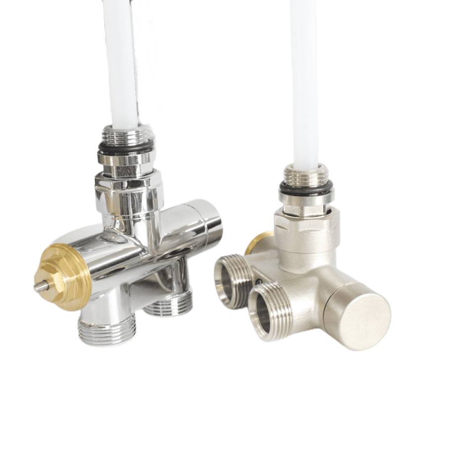 Three-way temperature control valve head for thermostat