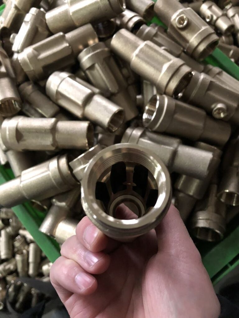 frostproof hydrant bottom side