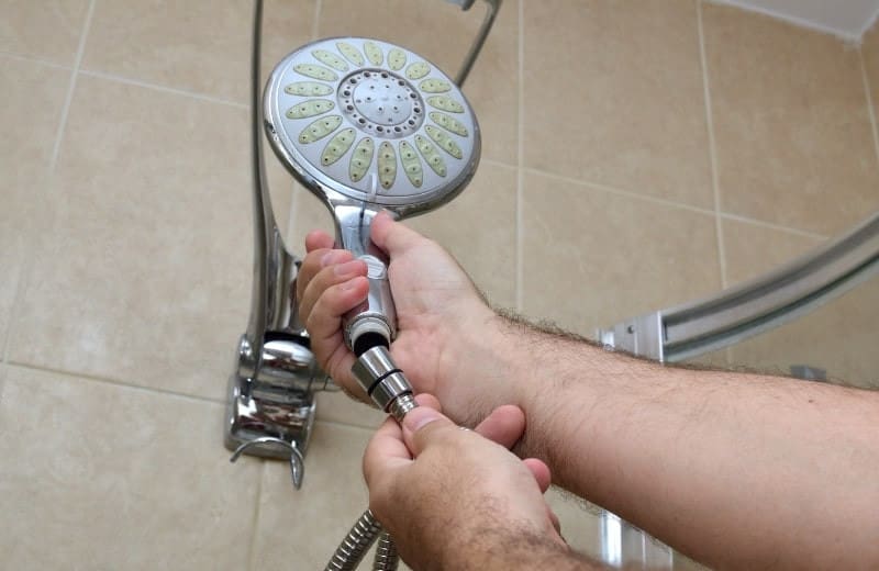 turn off the water supply